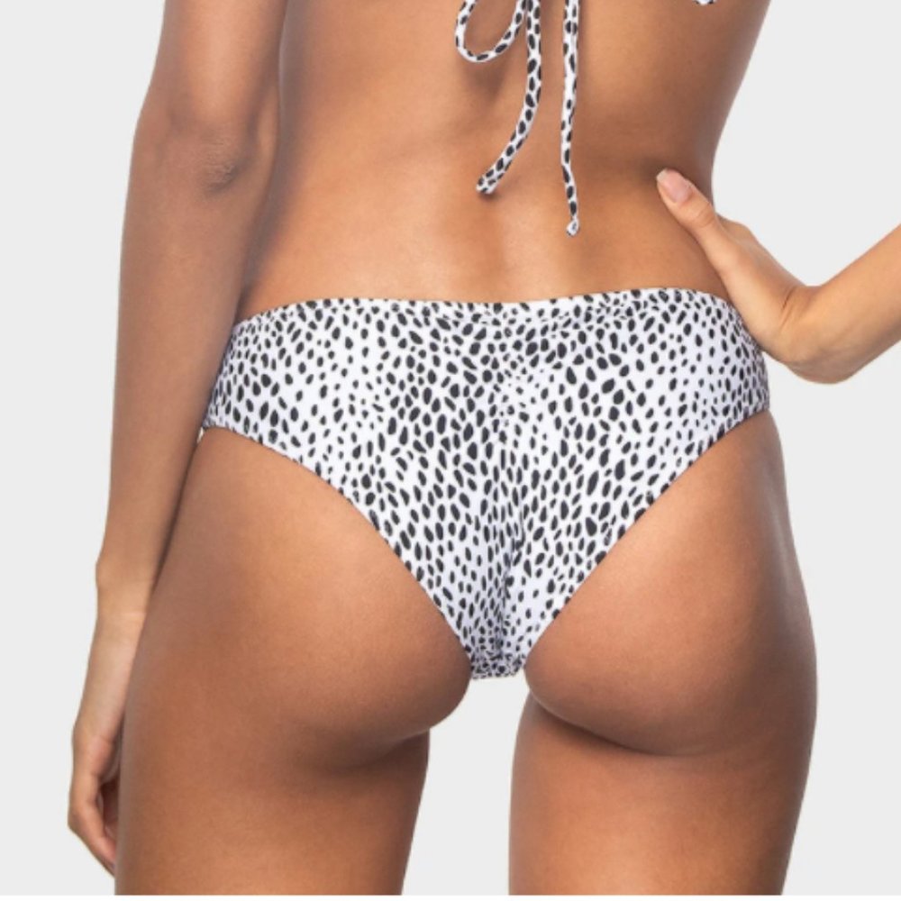 Blackbough Moderate Bottoms: White Flint